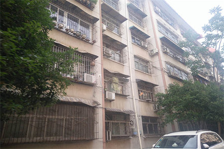 锦悦府紧邻清河实验学校毛坯房南北通透送储藏室